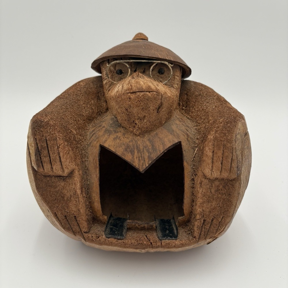 1960's  Handcarved‎ Coconut Tiki Bar Ashtray Monkey Vintage FUN